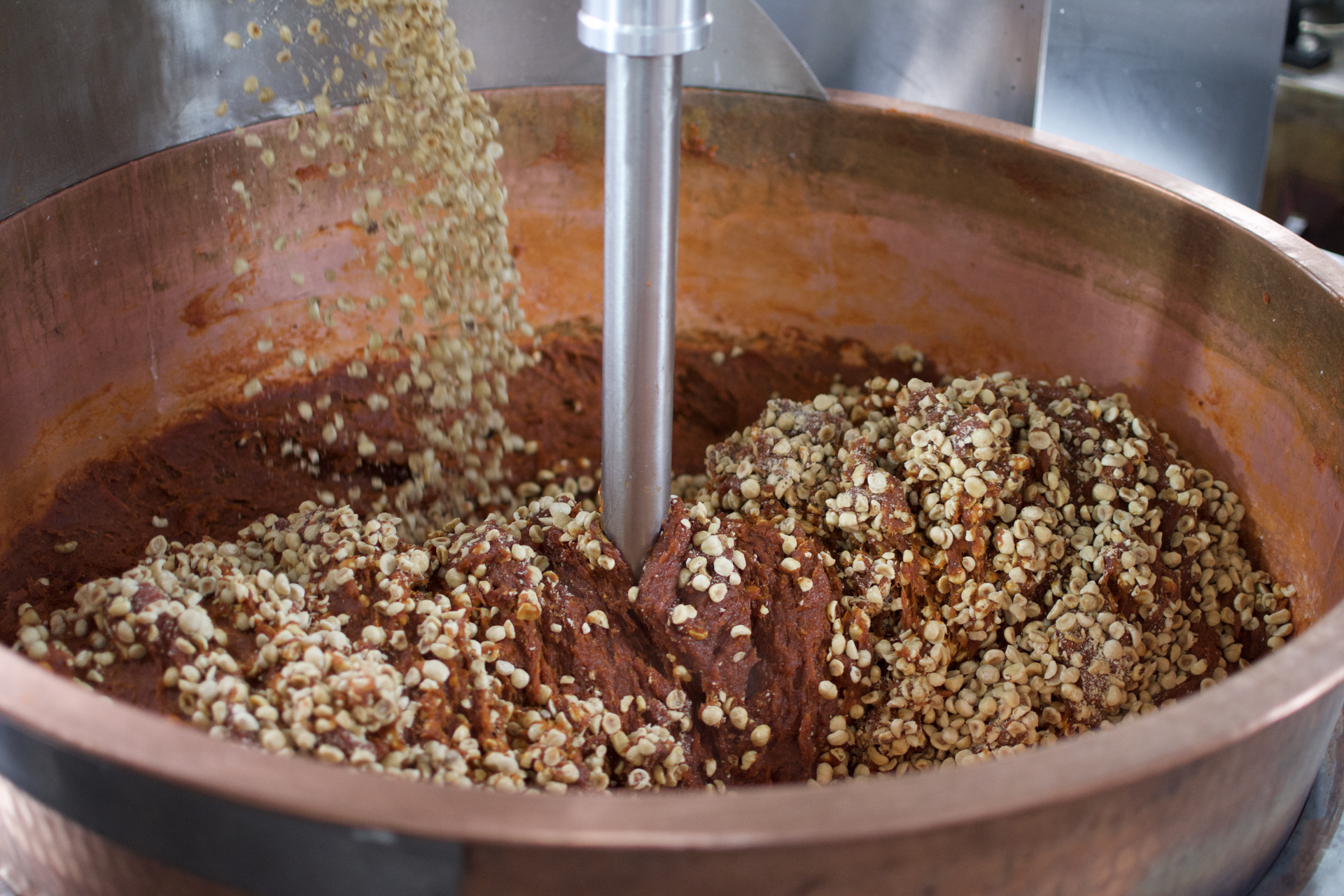 Bakır kazanda harmanlama